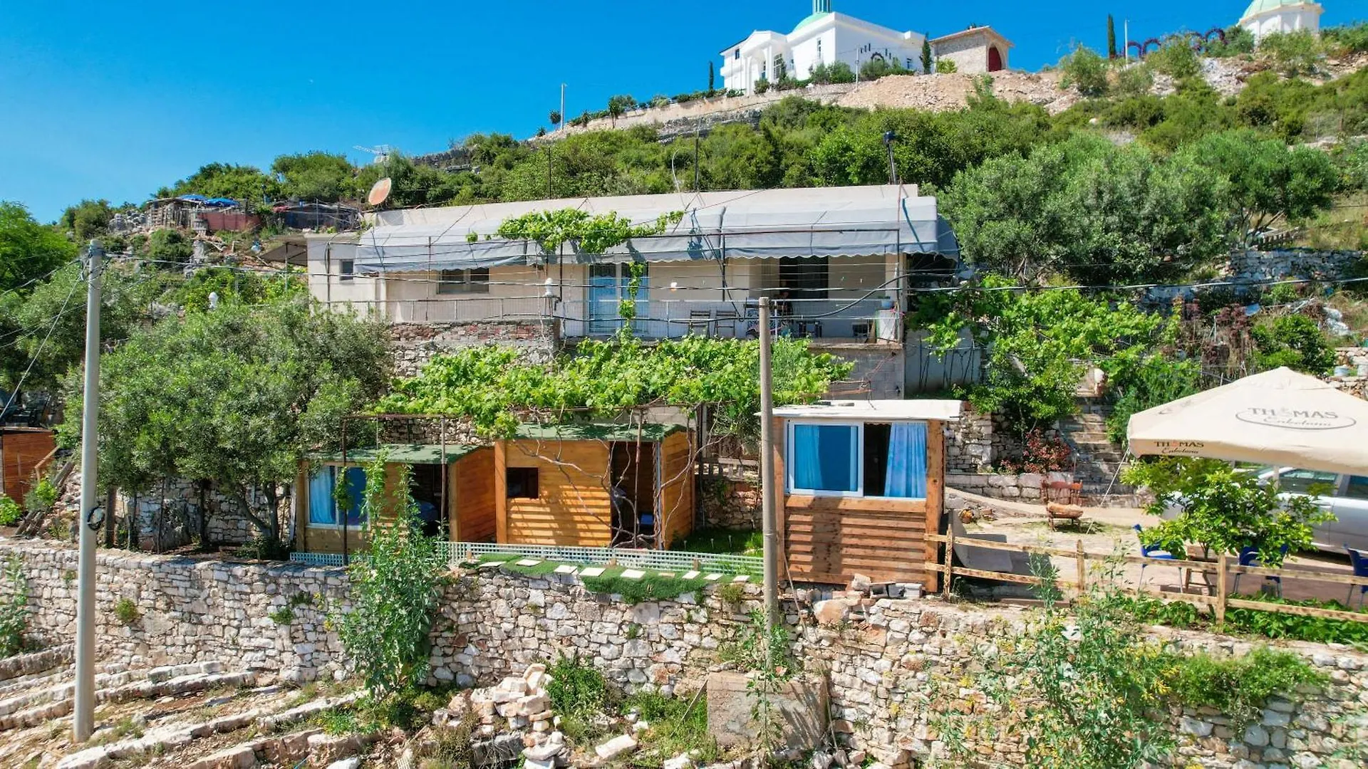 Vila Fjona Sarande